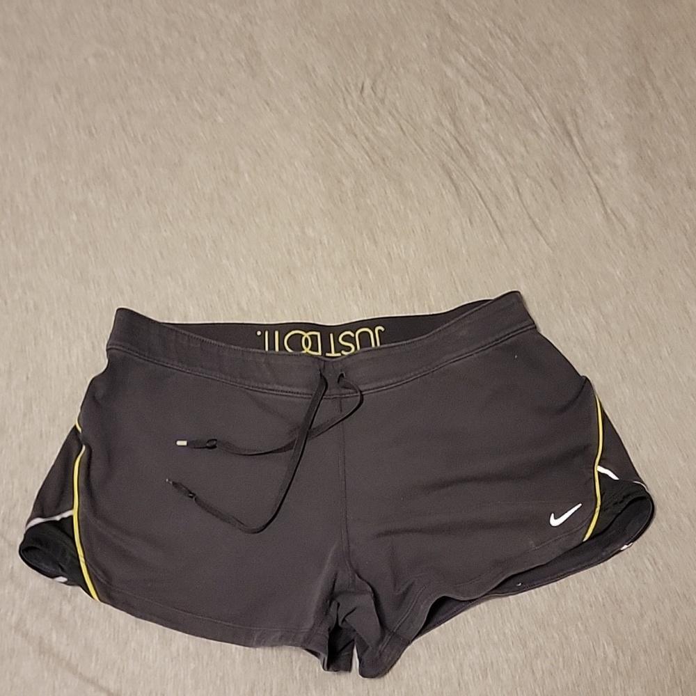 Nike Large women's shors